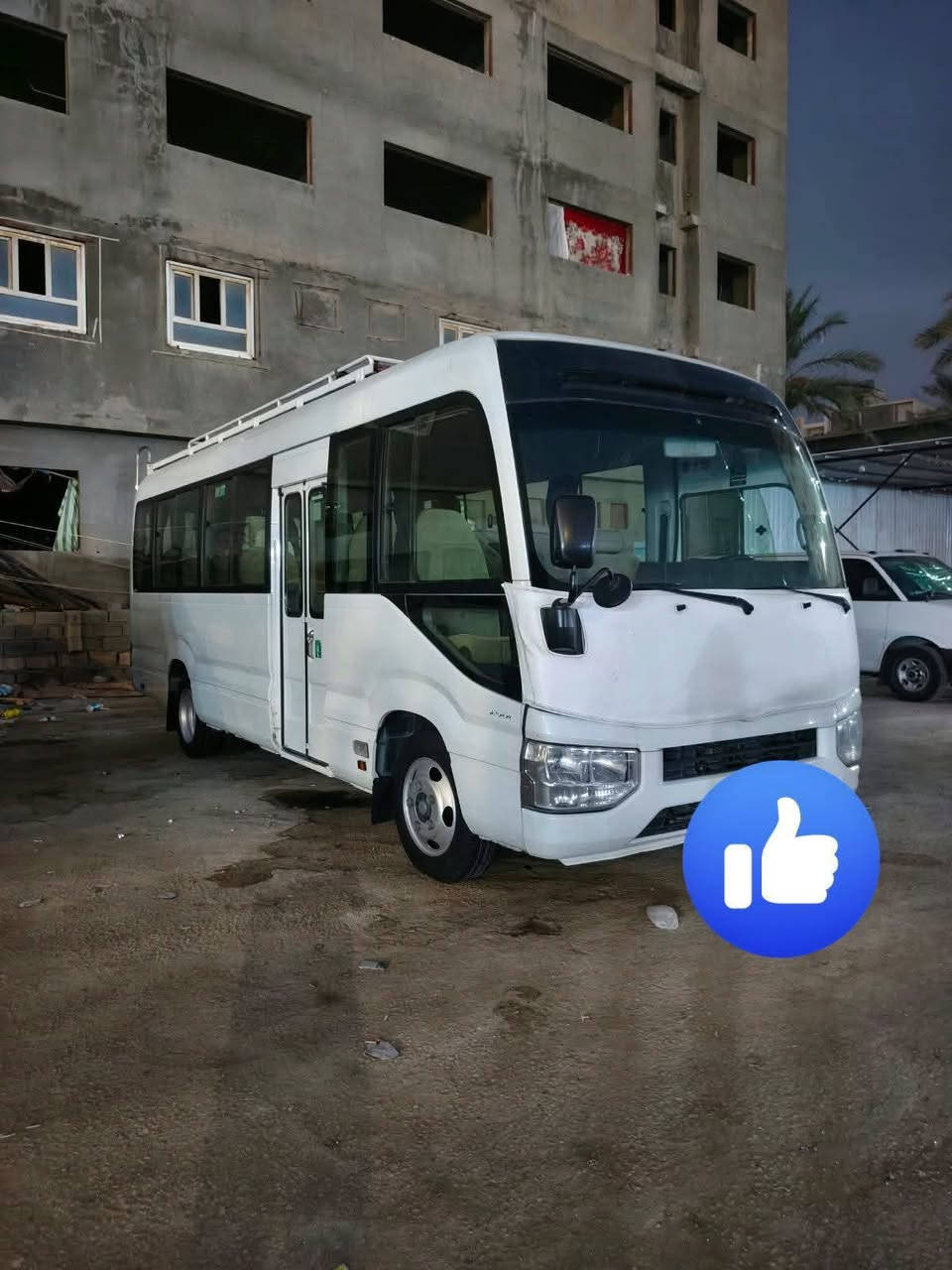سلام عليكم كوستر موديل 17 بيه صبغ مكانات كير ومحرك وكسن كفاله تخم تأير منضومه غاز كامله الخير سعر 380 ستفسار على هذه رقم ***********
