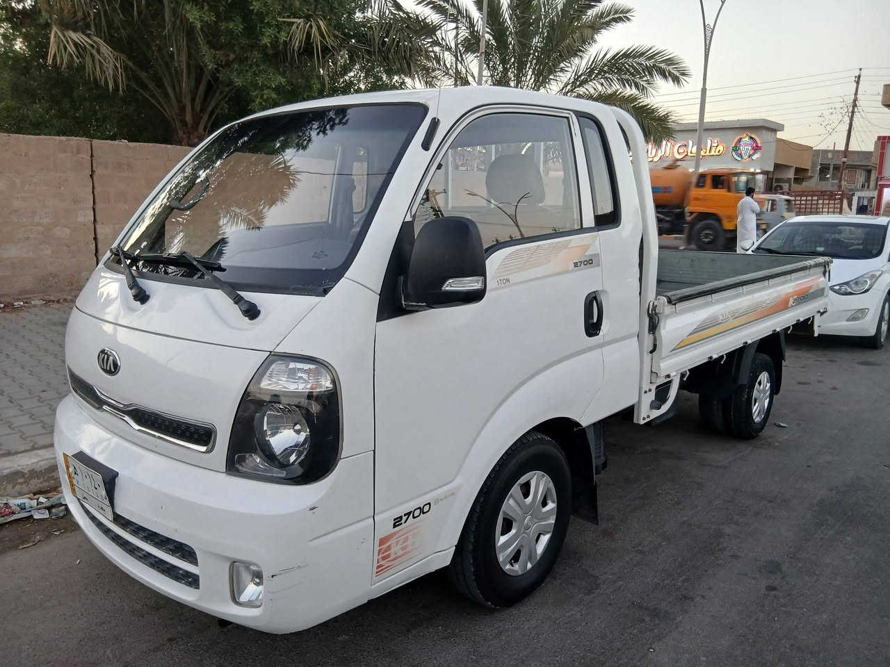 سلام عليكم للبيع كيه عموشه موديل ٢٠١٨ رقم بغداد مشروع وطني مكفوله كفاله عامه كير محرك تبريد ثلج سياره جديده ماشايله حمل أبد العنوان بغداد الطارميه الشراي يتصل الهاتف *********** // ***********

