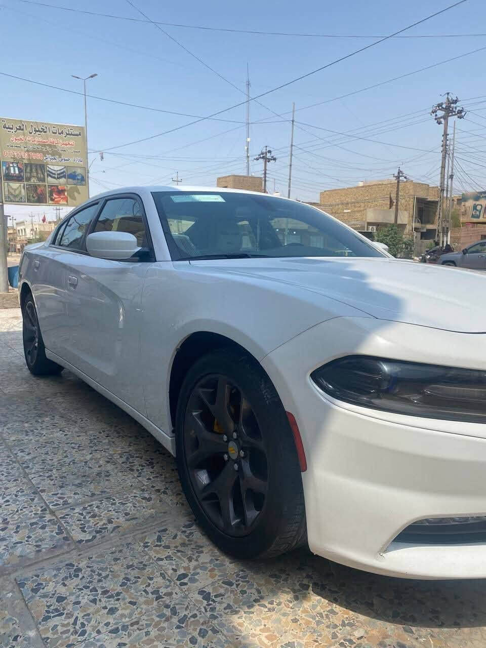 جارجر مديل 2018 كفاله
فول مواصفات عده فتحة sxt 
سنوية بسمي 
سعر 235
جميع تفاصيل السيارة موضحة بالسوار  سيارة جاهزة فقط بيع 
إتصال ***********
مكان السيارة ميسان شارع ابو سماعات 🔊

