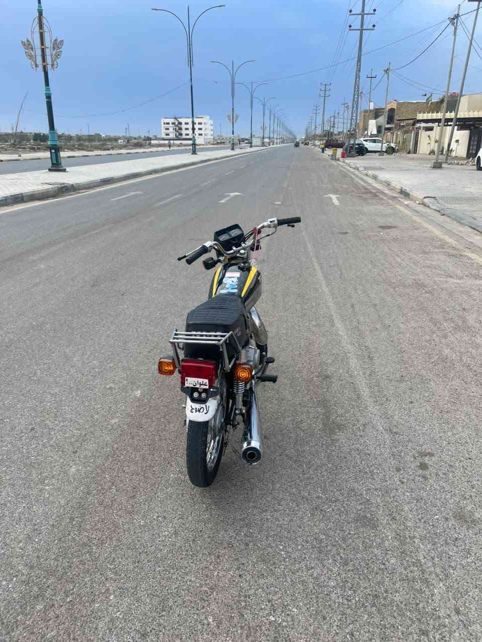 سلام عليكم 
دراجه اربع كير البيع
مديل 2018
محرك مديل 2020 دراجه خير من الله عوزه ترتيبات بصيطه 
محرك كلشي ما بيه لانقص ولا تبخير 
تخم شاير جديد وبكلايت اصلي جديد عداد جديد ولايت 
المكان كوت شارع القاضي 
السعر 650 بيه مجال الشراي متواجد خاص وهاذة رقمي بس وتساب *********** واني خادم
