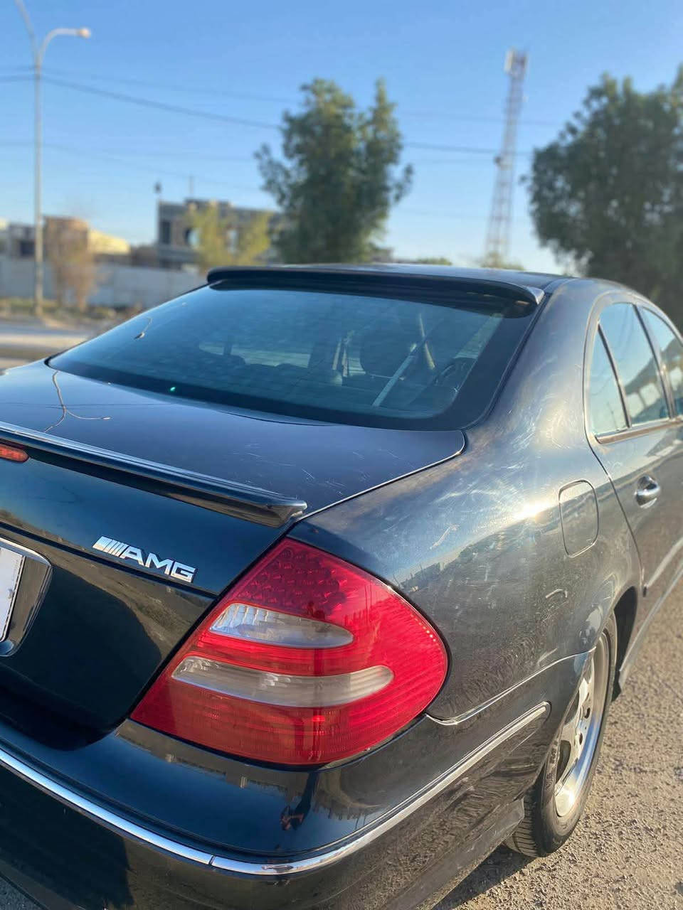 مرسيدس 211w • 6 سلندر • مبدل صبغ