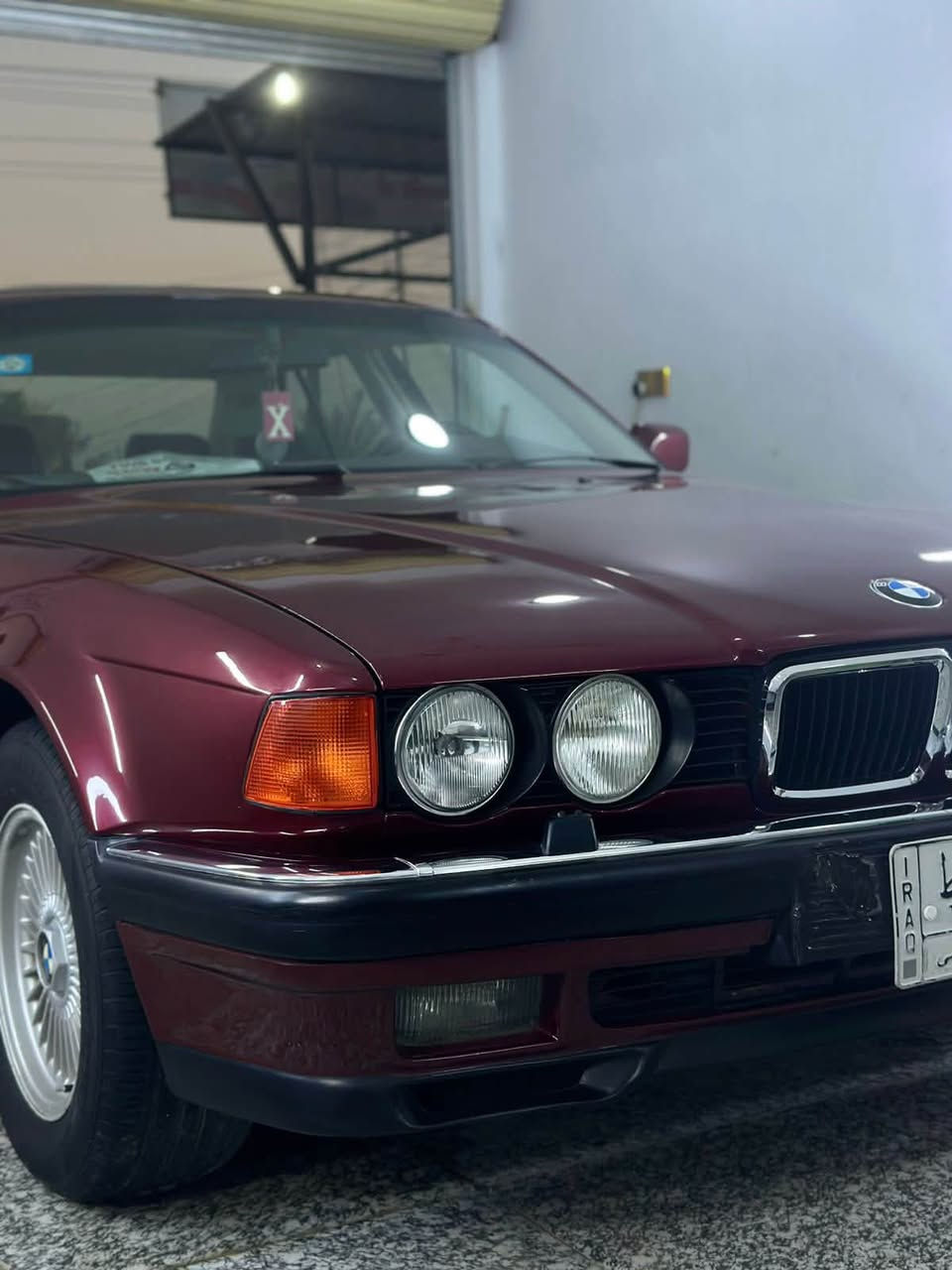 للبيع BMW  735 1991
رقم بغداد سنويه جديده
مكينه وكير جدد
حداديه كله جديه
تخم ويل وتاير وجديد مال حاويه
غرفه جديده
تبريد ثلج
كهربائيات كله شغاله 
سياره هستوه طالعة من الصباغ
جاهزه ما ناقصه شي 
مكاني ديوانيه
السعر 63 وبيه مجال
للاستفسار 
***********
***********
