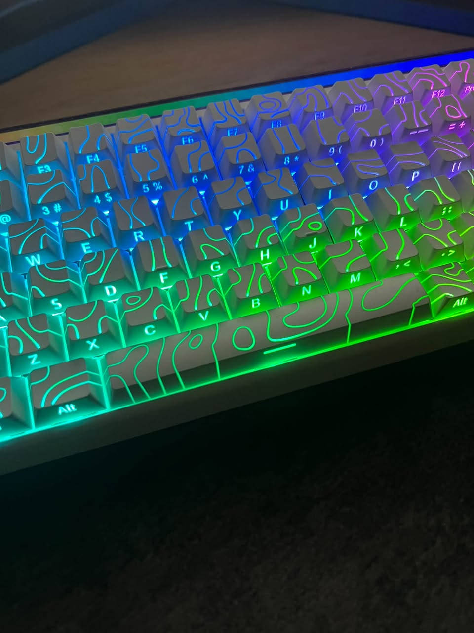 شاشة 32 144Hz • رايزن 3600X • 16GB رام