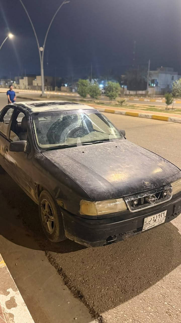 فيكترا صندوق • ١٩٩٢ • محرك ١٦٠٠