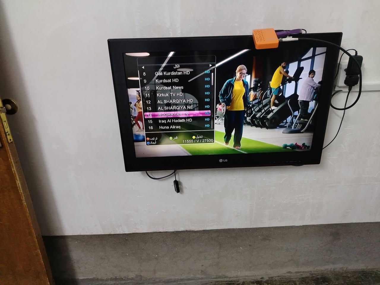 عمل اليوم ✅☺️ 
المنطقة :  خانقين /محطه 📍
الصحن :    GB حجم 80
الاقط : HD
منفذ: 2️⃣ 
القمر : النايل سات 📺🇮🇶 
اشارات كامله لجميع القنوات ✅❤️ 
جهاز ستلايت : عدد 2️⃣ 
للتنصيب داخل خانقين ع خاص او ع
رقم هاتف
*********** ومتوفر واتساب
