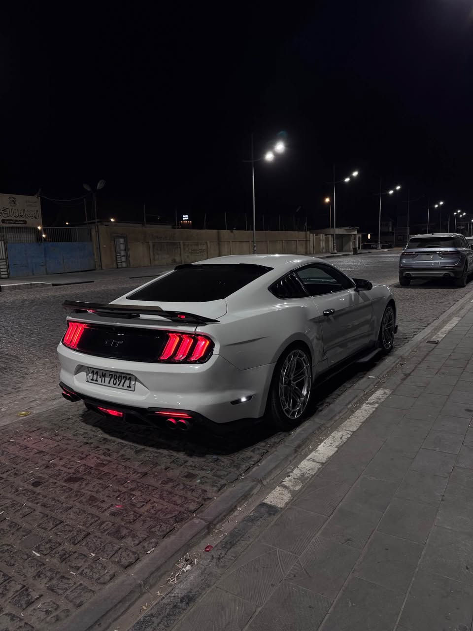 السلام عليكم اخوان السيارة للبيع فقط بدون مراوس فورد موستنك 2015  v6 حادثها موضح كدامكم القطع المتضررة مبدلة الغد والشواصي سليمات صار بيها حادث بلعراق جاملغ خلفي عكس السايق السيارة مصبوغة حزام وجاهزة على اخر حباية من ويلات وتايرات وحدادية دينار متصرف عليها مكانها بصرة ورقمها بغداد بأسمي قفلها بدون عملة 130 
للتواصل ***********
رقم الشاصي مالتها للي يحب يشوف تفاصيلها

1FA6P8AM8F5362584 البصرة, العراق
