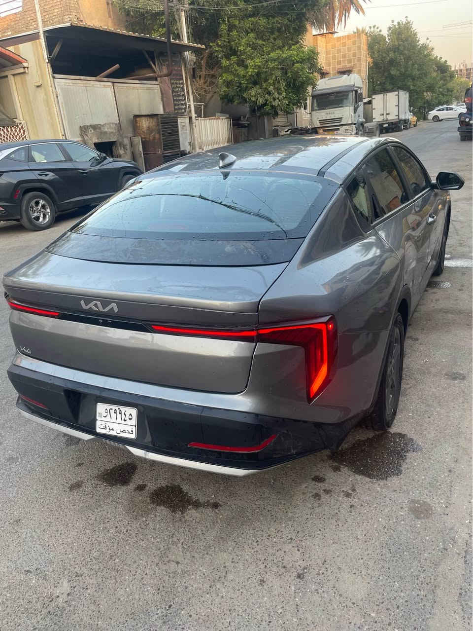 السلام عليكم 
للبيع سيارة kia k4 LXS 2025 
ماشية 48 الف ميل بدون ايرباك 
بجم كبس حادثها جاملغ وجنطة نفسهن تصلحن ونصبغن 
بدون دواخل 
ب152 ورقه قفل مجال كلش قليل بدون رقم 
مكاني بغداد الحرية 
*********** واتساب
