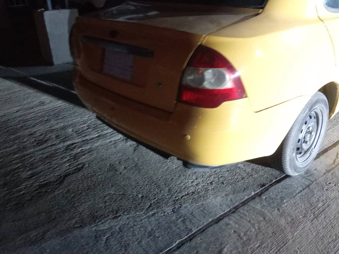 طيبه مديل ١٦ للبيع رقم ميسان سنويه صاقطه ٣٥ وبيه مجال فقط جاملغ مبدل خاص ماكو هاذ رقمي (*********** )نهاوند الاولى عنواني
