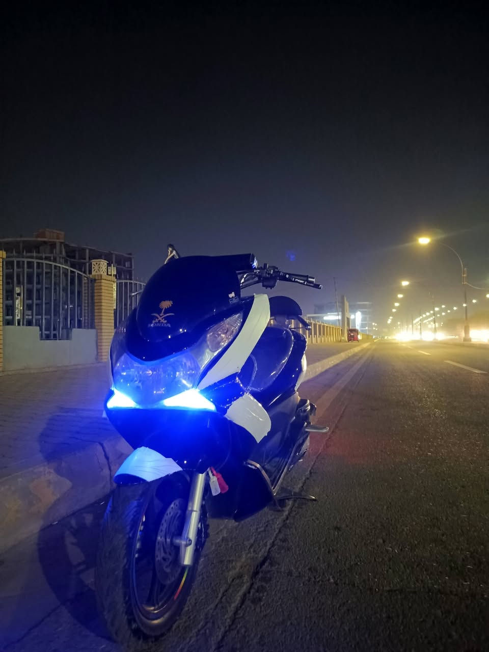 PCX • زنون • ماء جديد