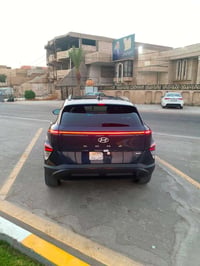 كونا 2025 اللون نيلي بدون رقم  مواصفات HTRAC  السياره فور ويل دفع رباع...