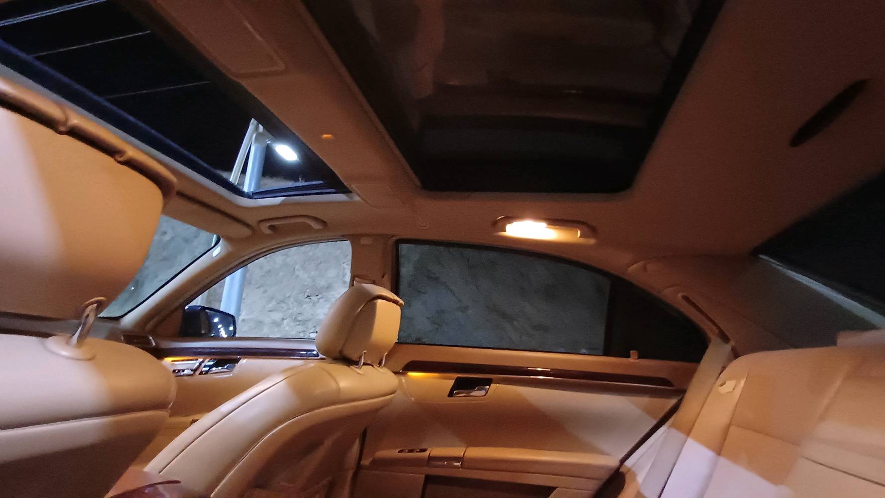 السلام عليكم  مرسيدس موديل 2013 . S550.فول موصفات  ما عدا ناضور ليلي.  5 قطع صبغ ابيعك صبغ حزام ... سنويه بسمي... السعر 185 بي مجال بسيط ..تواصل واتساب***********..