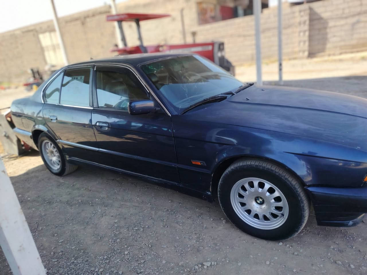 بي أم 525 • موديل ٩٢ • ما بيه نقص