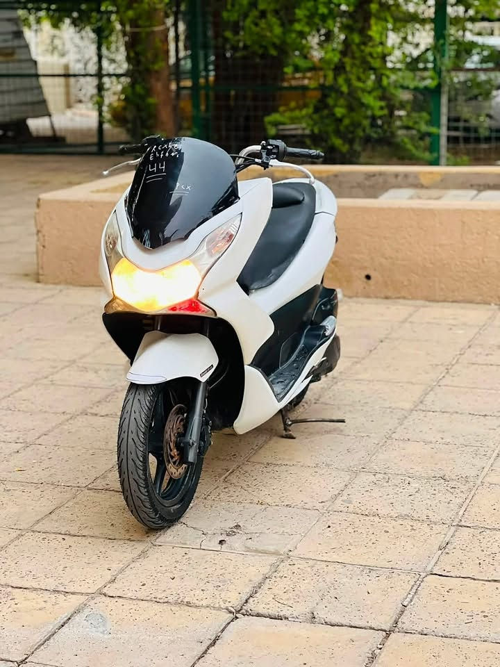 PCX • جيل اول • كلچ تعبان
