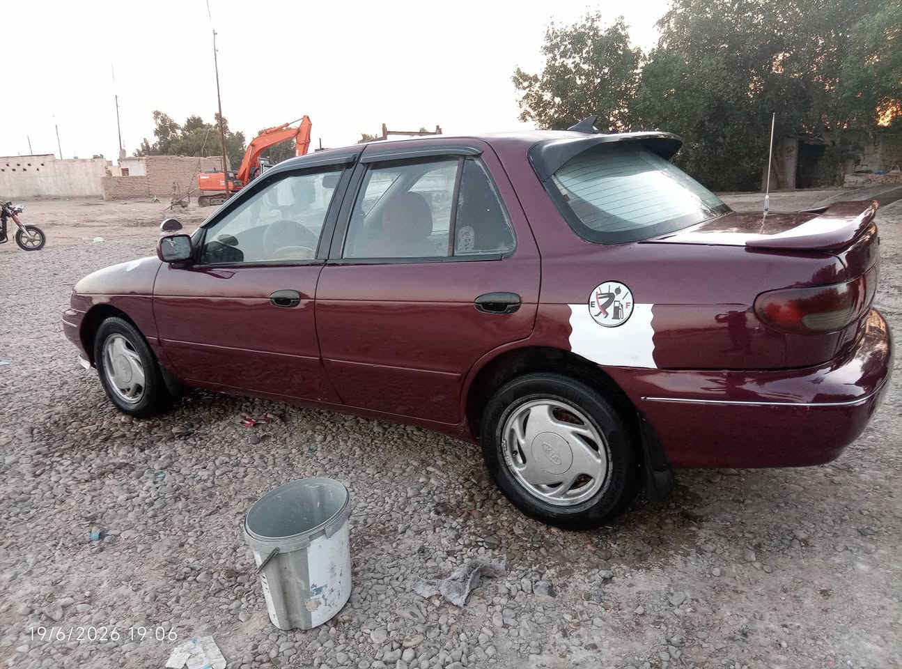 للبيع كيا سيفا موديل 1996مكينه مسكر كير عادي رقم بغداد مشروع وطني جاهزه سياره من كل نقص كهربائيات حداديه مكينه كير كله جديد تبريد شغال مكفوله من ظربه وكص سعر 35بيه مجال عنوان بابل ناحيه الشوملي ***********
