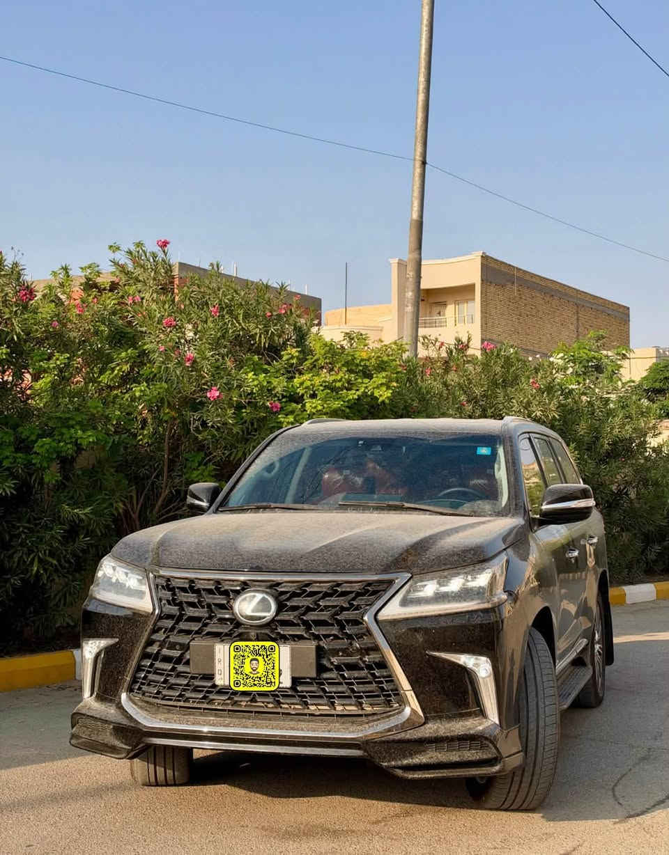 لكزس LX570 • ٢٠١٧ • ٧١٠٠٠ كم