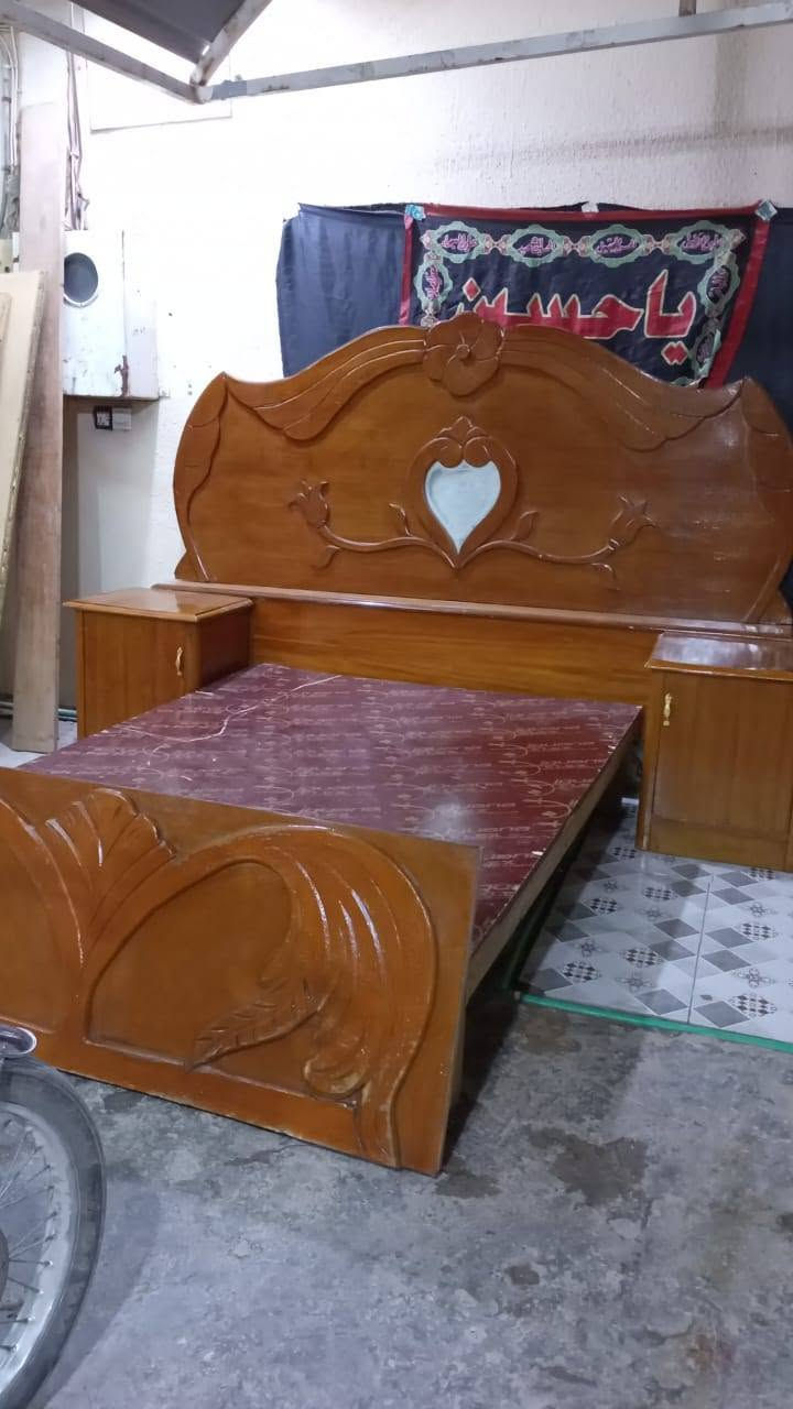 سلام عليكم غرفة نوم البيع سعر 550وبي مجال اتصل على رقم ***********
