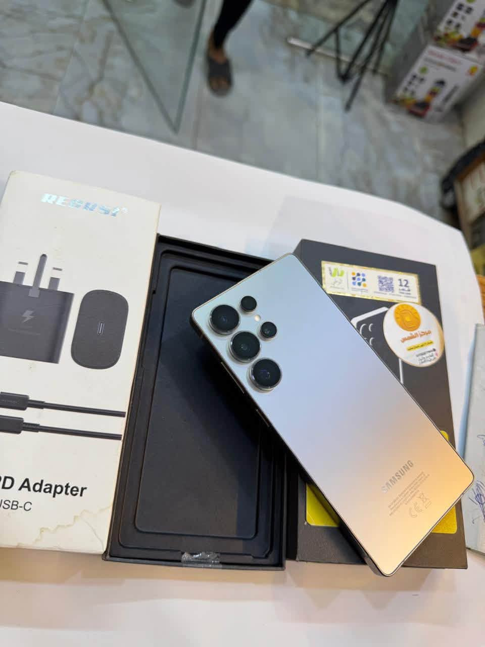 سامسونك S25 Ultra
ذاكرة 256
نضافة 100‎%‎
فقط مفتوح من الكارتون
ضمان شركة الوطني 
استخدام قليل
***********
العنوان : العماره قطاع 28 شارع السوك مجاور عوينات الكرار مركز الشمس 
من تروح للمحل كول من طرف زهراء ♥️
