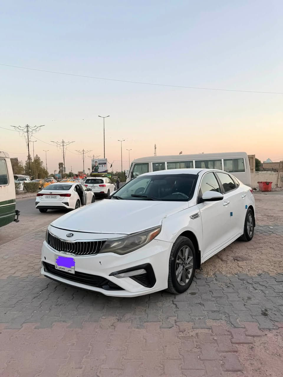 السلام عليكم
كيا اوبتيما 2020امريكي بيه جاملغ وبنيد والباقي مكفوله مكينه كير حداديه تخم تاير  تبريد كله جاهز ما ناقصه شي باقي شهر ونص صير حره  موصفات تحكم استيرن اشاير بل مري 3انظام قياده شاشه بلاد كامره خلفيه رادار جانبي مكينه 2400 الموصفات المعروفه سعر 113وبيه مجال لاستفسار ***********مكان السماوه المركز
