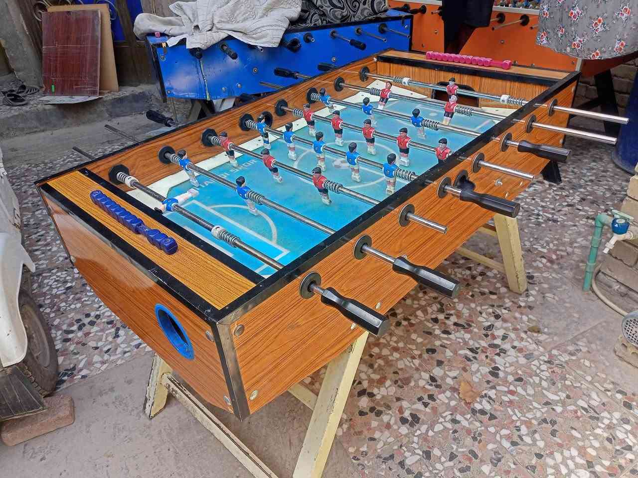 سلام عليكم
فيشه نظيفة للبيع السعر 150 وبيها مجال
العنوان مدينه الصدر حي طارق 
هاتف *********** وبي واتساب
