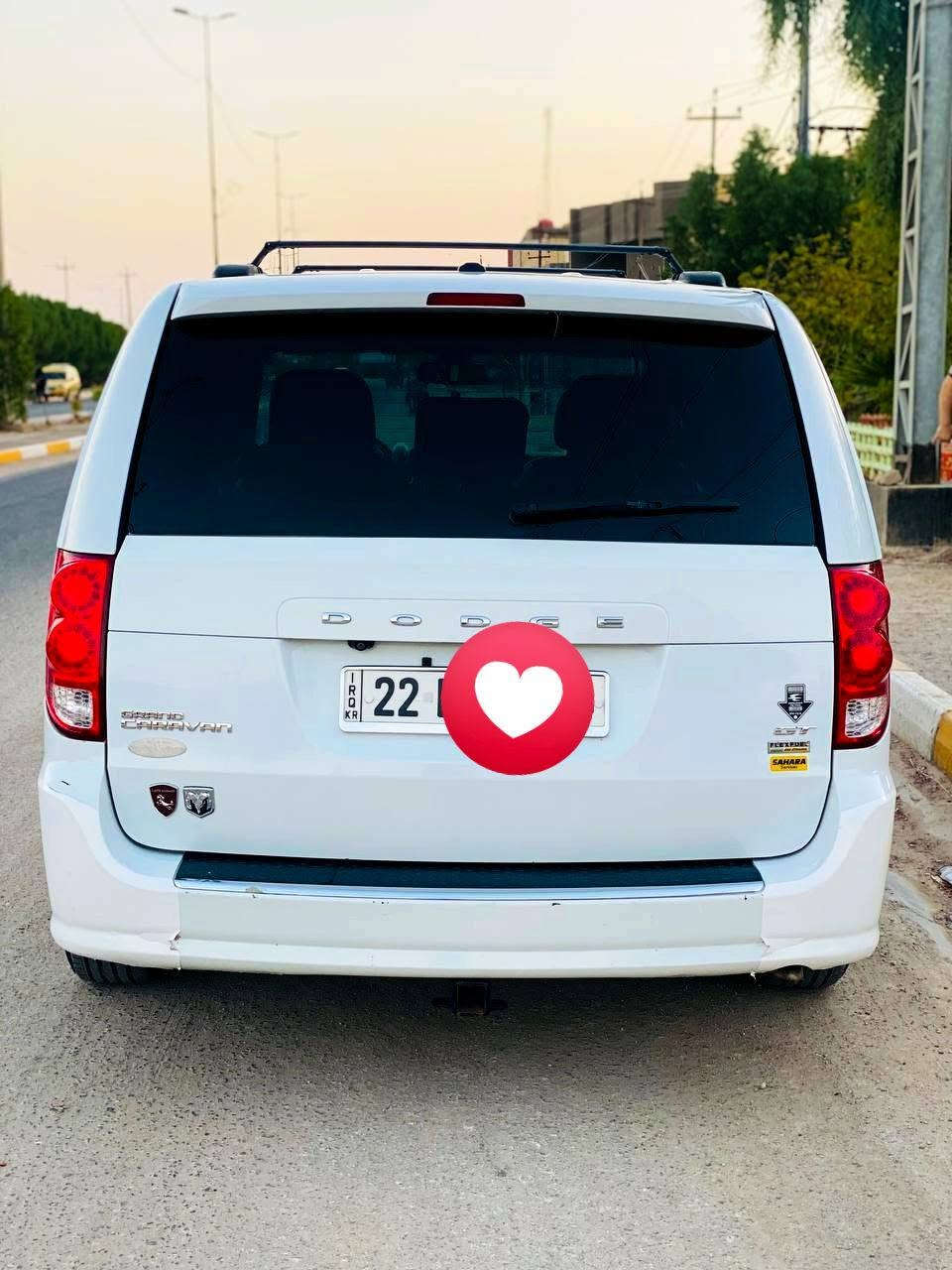 سلام عليكم من رخصة مدير الكروب دوج كرفان للبيع موديل ٢٠١٨ كفاله عامه ما عده شبر بالجاملغ الامامي الايسر كارت فول مواصفات جي تي هوك سحب مري ستيل واشاير نقطه عمياء 1عل 1 ما عده الفتحه ومواصفات الجي تي معروفه بالمواصفات رقم السياره  اربيل الجديد بأسمي تحويل ثاني يوم السياره جاهزه من كل شي تخم تاير حداديه كهربائيات محرك ٣٦٠٠ كير كله مشروط تبريد ارضيه مغلفه سياره احلى من الصور تجي وتشوف مكاني الديوانيه قضاء الشنافية وبالعافيه على الي تصير من نصيبه  للتواصل عل رقم ***********
