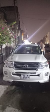 لاندكروزر • ٢٠١٣ • بغداد