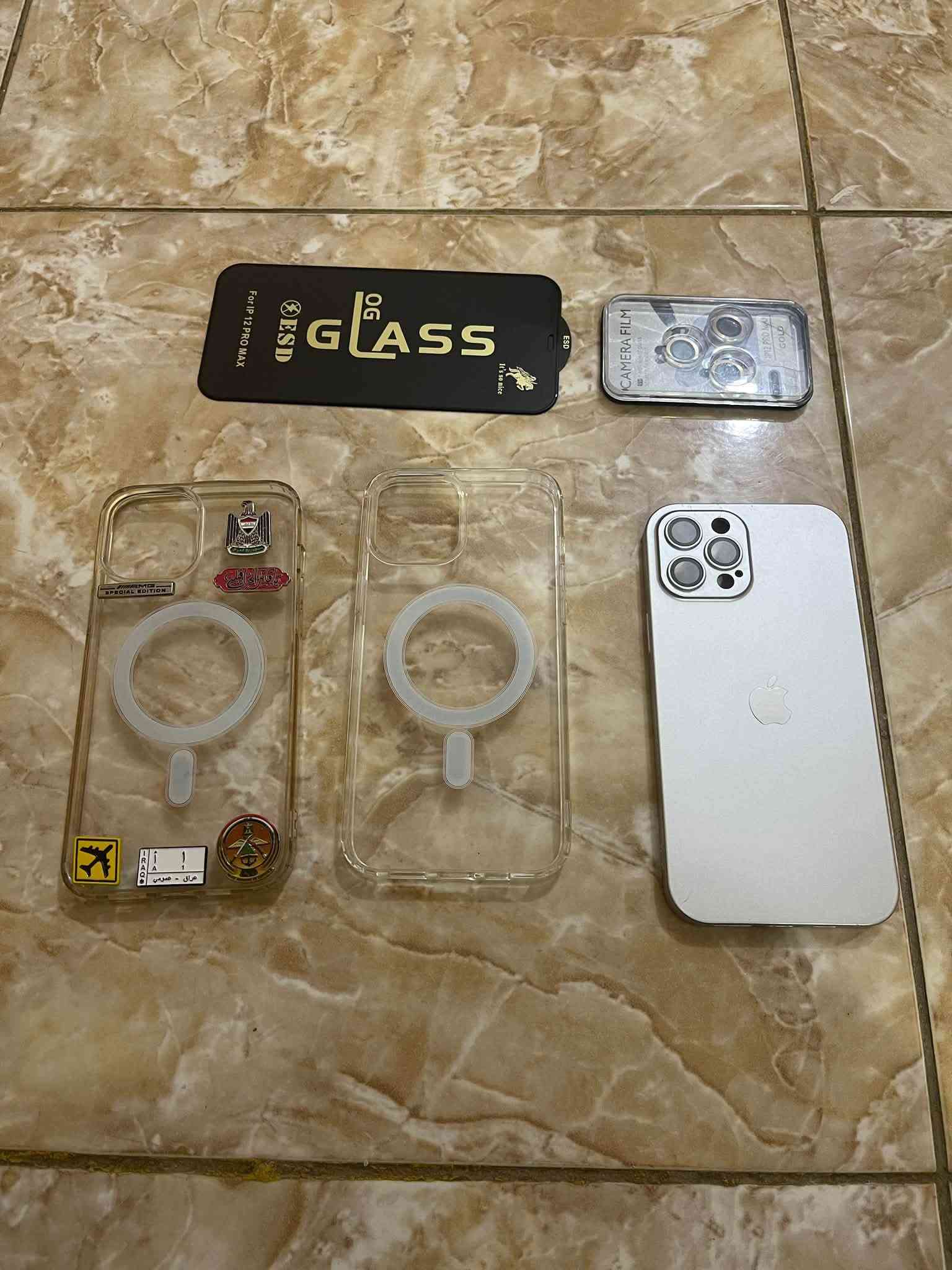 سلام عليكم
للبيـع فقط
١٢ برو ماكس 
لون نيلي مميز 
ذاكرة ١٢٨ 
بطارية 🔋 ٧٨ ابد مايصرف يعني الـ١٠٠ تكفيك يوم كامل فقط تصفح
امريكي نموذج m
بلادي ما مفتوح ابد يعني وتر بروف
 تك سيم كرت يعني خط واحد
كامل مابي نقص
وياه ثلاث كفرات وحماية كامرات اضافية ولزكة 
مغلف ppf
بي حماية كامرات
بي فلتر سماعات
لزكة مضللة شادها وعندي وحدة جديدة مامشدودة
مكاني بغداد الراشدية 
ماعندي توصيل 
سعرة ٤٥٠ مجال قليل حك الجية
استفسار ***********

نص مكتوب في الصور:
- ٣٣
- ٨:٣٦
- البطارية
- ٣٣%
- آخر شحنة إلى ١٠٠٪: ٤:١٠ ص
- الاستخدام اليومي
- أنت تستهلك كمية أقل من طاقة البطارية اليوم مما يحدث عادة حتى ٨:٣٦ م.
- متوسط
- اليوم
- ٩٧%
- ٧٤%
- هذا الجهاز
- iPhone 12 Pro Max
- الرقم التسلسلي: G0PDQ0130D42
- انتهت صلاحية التغطية
- انتهت الصلاحية في ٢ كانون الأول ٢٠٢١
- تشير سجلّاتنا إلى أن منتجك لا يدخل في نطاق التغطية بموجب الضمان المحدود من Apple أو بموجب أحد منتجات AppleCare لإصلاحات وخدمة المكونات المادية، وفقًا لتاريخ انتهاء الصلاحية المُقدّر.
- ✓ الإصلاحات والخدمة المدفوعة
- ✓ الدعم عبر المحادثة والاتصال الهاتفي
- تعرّف على المزيد عن خيارات الدعم
- هل تحتاج إلى مساعدة؟
- دعم Apple
- احصل على المساعدة بشأن جميع منتجات Apple