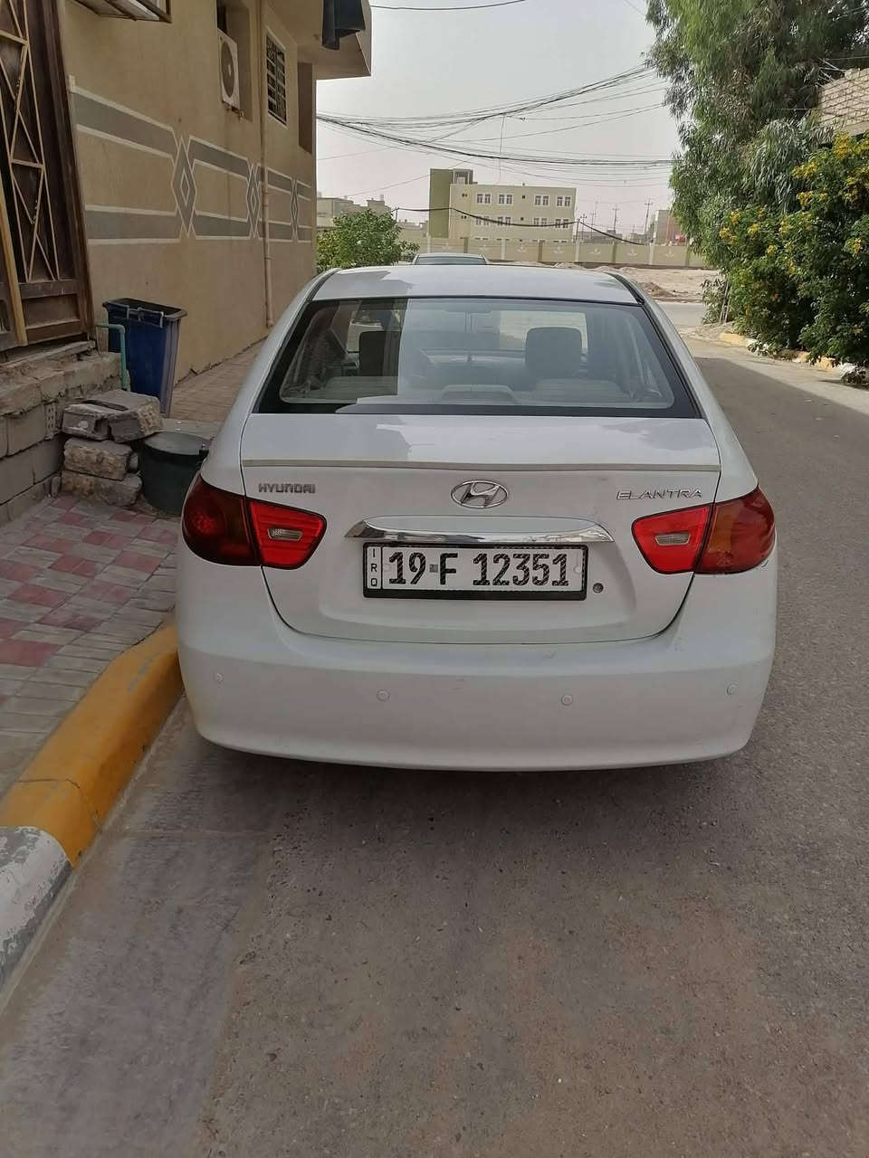 للبيع او مراوس بسياره ٧ راكب 
موديل ٢٠١١ خليجي
رقم كربلاء دولي باسمي 
كير محرك وحداديه خير من الله 
تبريد ثلج محرك ١٦٠٠ بيهة صبخ مثل ما موضح بسونار
السعر ١١٢ وبيهة مجال مكان السياره كربلاء 
***********

