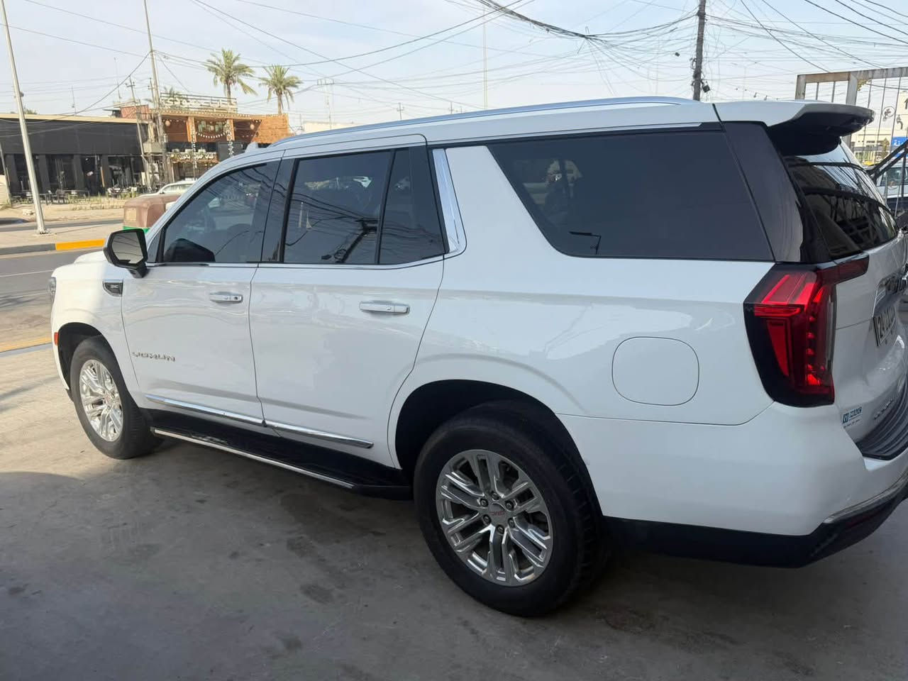 يوكن 2021 امريكي
حجم المحرك (V8 (5.3L

رقم دهوك

كتاب تضليل 80‎%‎

بصمة تشغيل

بصمة ابواب

(Remote Start) تشغيل عن بعد

صندوق شفط كهربائي

سستم سماعات BOSE

كشنات جلد+ميموري

كشنات تدفية

استيرن تدفئة

رادار امامي (تحديد مسار)

رادار جانبي (نقاط عمياء)

رادار خلفي (التحذير من الاصطدام)

حساسات امامية+ خلفية

مانع انزلاق+ABS

(Adaptive Cruise Control) مثبت سرعة

وبقية المواصفات المعروفة
ماشية 103 

صور الحادث داخل المنشور وعندي سونار 

السعر 34 الف دولار

***********
