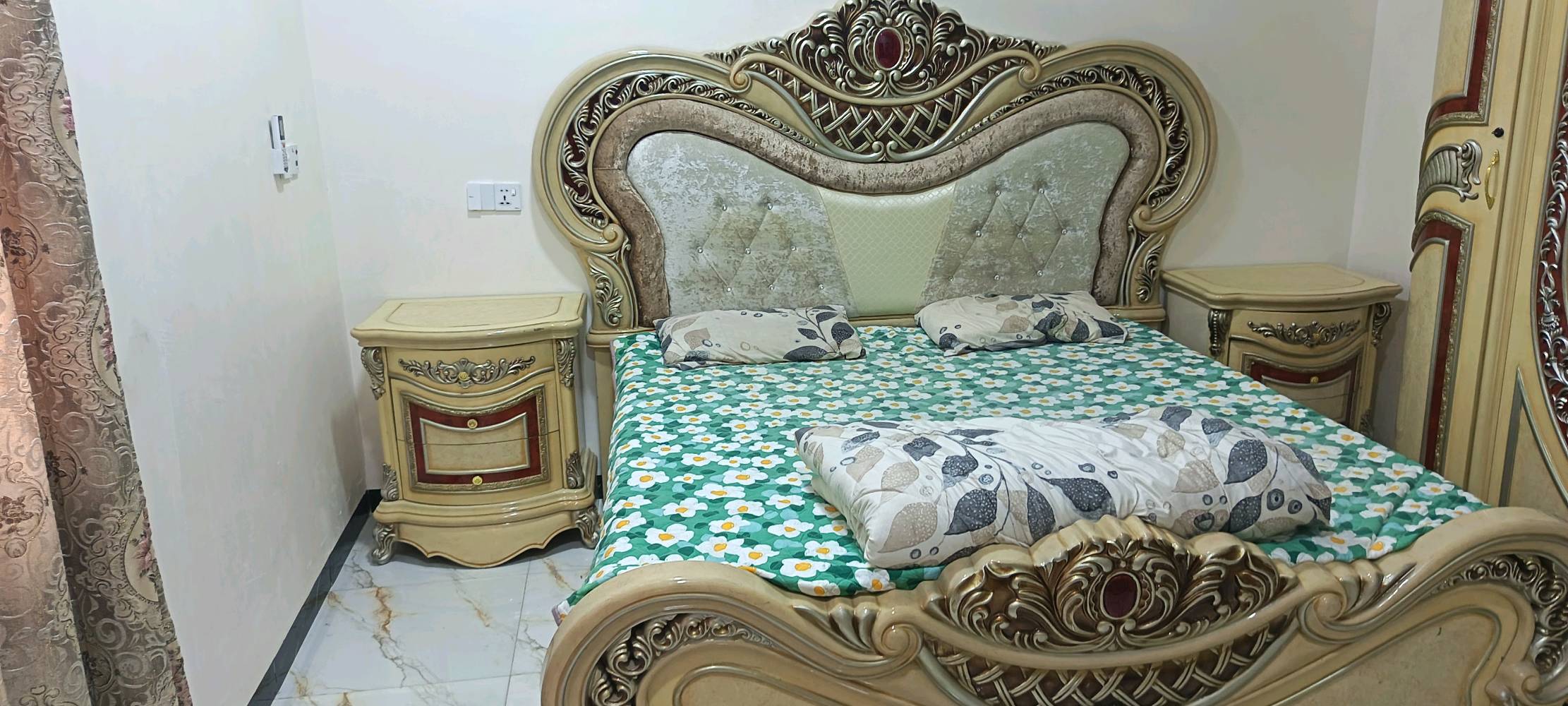 غرفة نوم • ماليزي • نظيفه