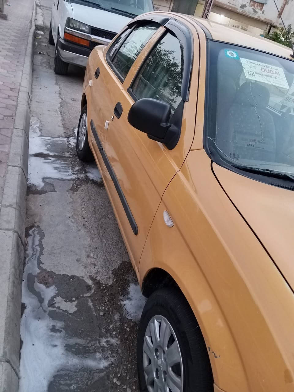 طيبه 2015 جاهزه كير محرك لاضربه لا تبديل لا صبغ رقم بغداد سنويه جديده مصفره هيئه وغرامات كهربائيات كلها شغاله السعر  43 وبيها مجال.  
*********** مكانها واسط كوت
