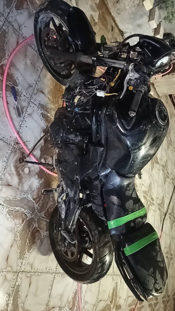 دراجه بطحه للبيع سعر 650دراجه كلك اكفلك عشاير بيها كطع بل ظفيره مكينه جديده شاصي جديد دراجه نظيفه 
***********
