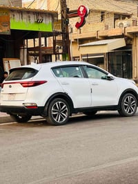 سبورتج خليجي للبيع  رقم بغداد  موديل ٢٠٢٠  السيارة ماشية فقط ٩٥كم  الس...