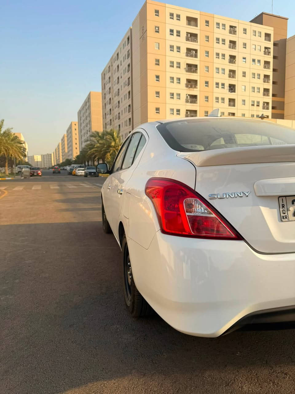 السلام عليكم 
نيسان سني 2025 هندي 
ماشيه 14600 
شاشه لكزز مكفوله كفاله عامه 
بعدهه ع وضع الشركه 
مكان السياره مجمع بسمايه 
وهذا رقمي ***********
