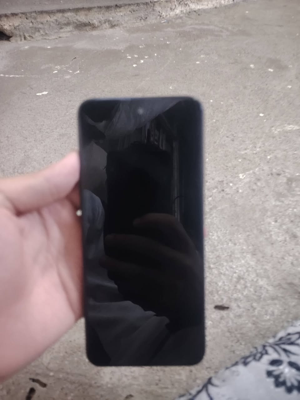 infinix HOT 30 للبيع
بطاريه 6000

الذاكرة 128

جهاز جديد مامبدل بي شي

السعر 100
***********
