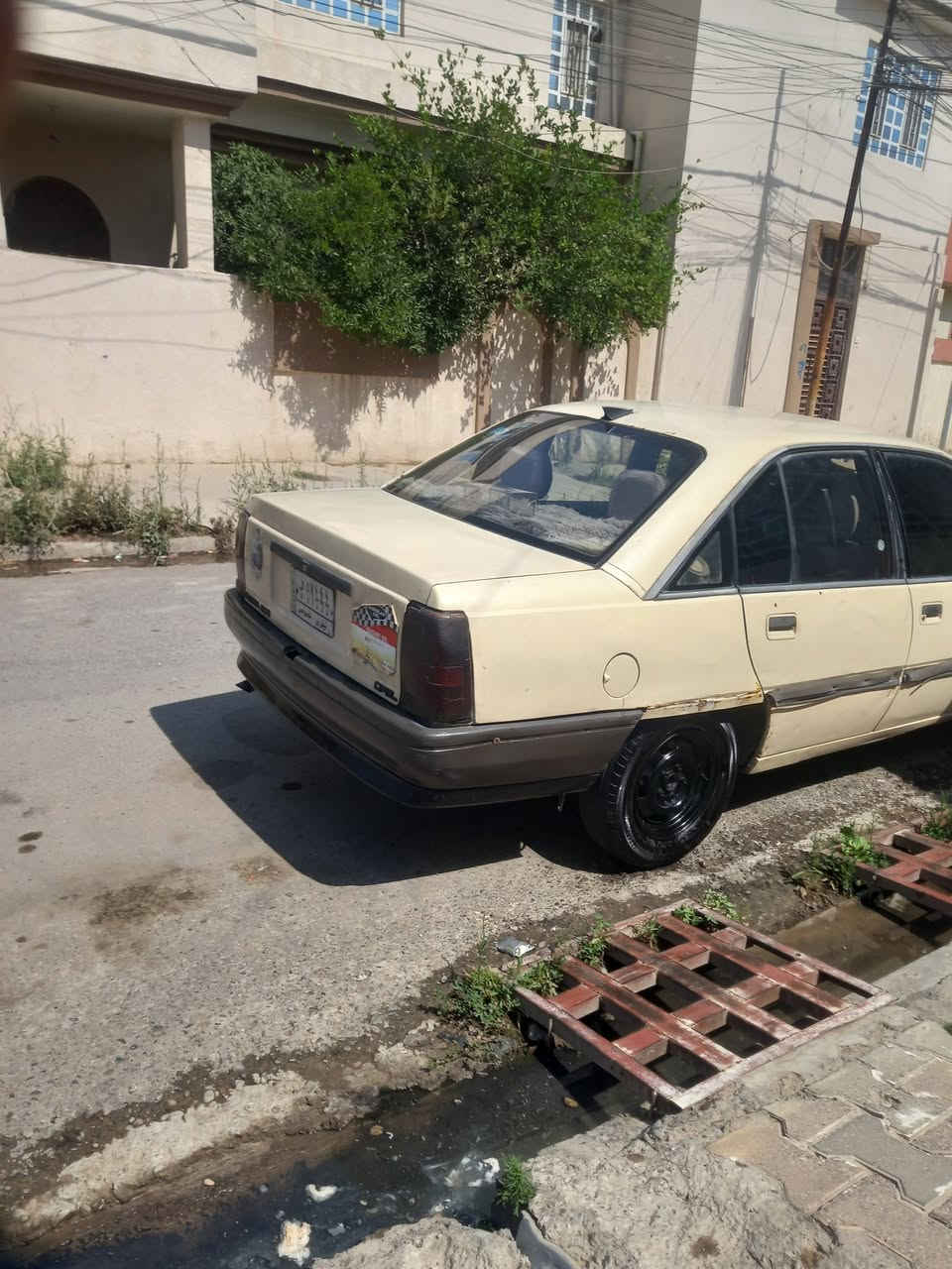 للبيع اوميكا كير شرط توماتيك والمحرك شرط بدون اي ضرر
للتواصل  ***********
