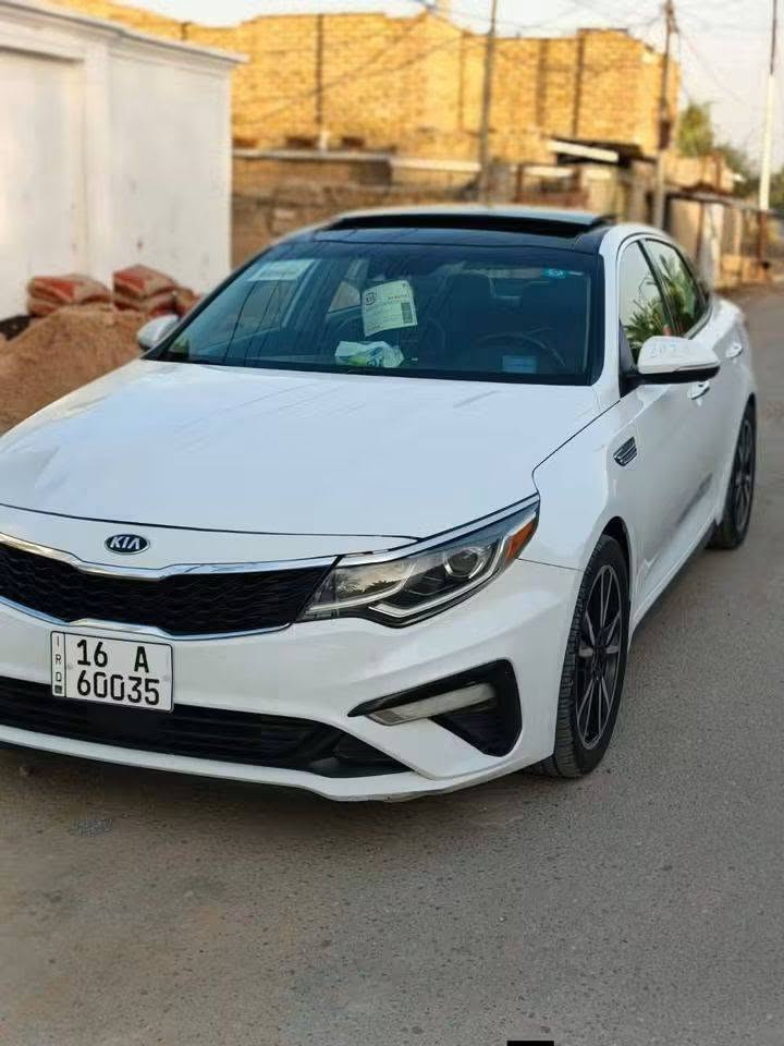 سلام عليكم اوبتيما 2020  السيارة فول مواصفات واحد عل واحد S وارد امريكي تفاصيلها وسونارها والحاث بلمنشور رقم قادسية سنوية لل 2031 سيارة جديدة بمعنى السعر 137 وبيها مجال الكلمةالرقم ***********
