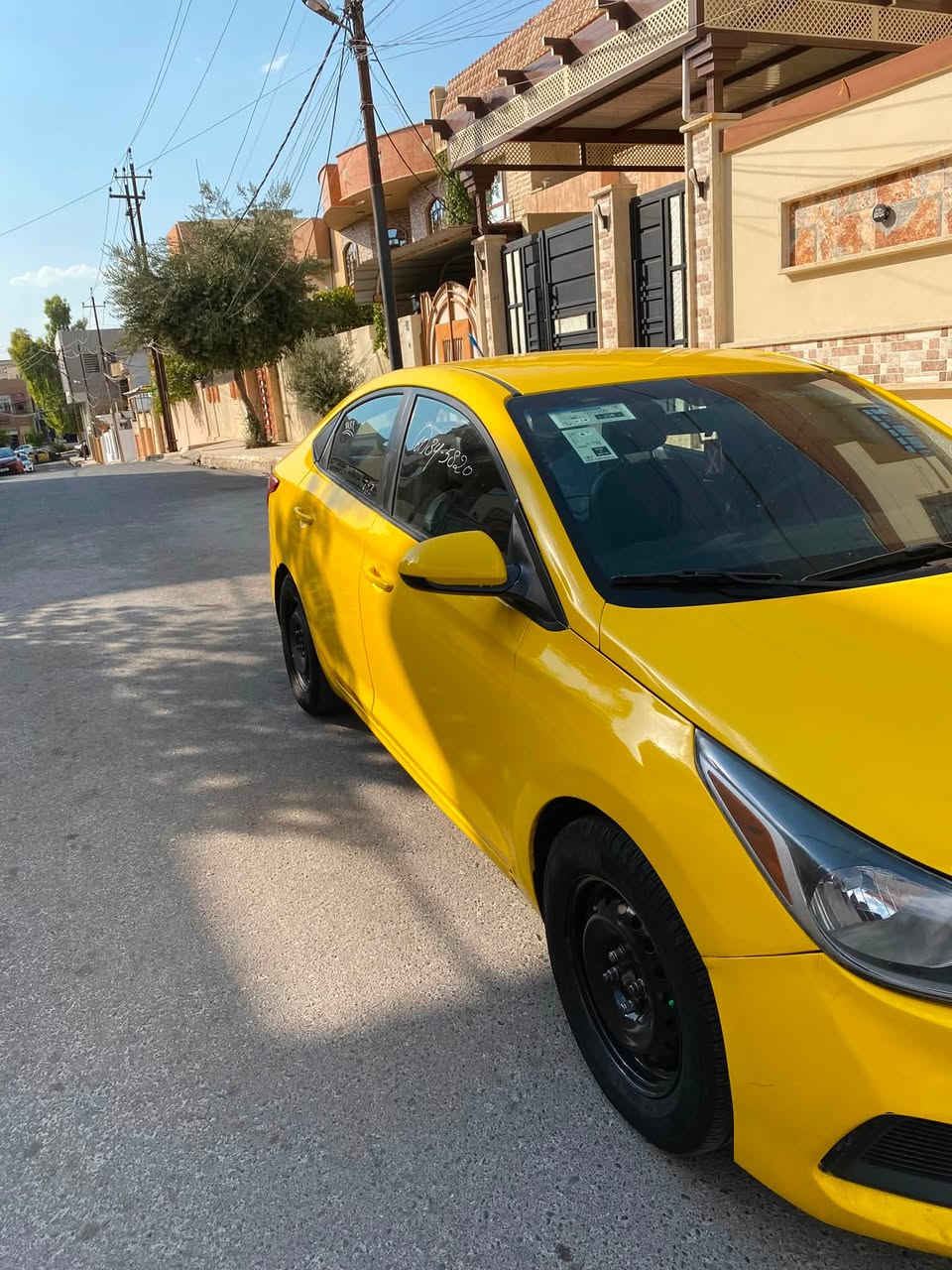 للبيع اكسنت ٢٠١٨ تكسي رقم نينوى كابون بانزين مكينة كير شرط. تبريد تدفئة كلو شغال شرط التحويل ضرر السيارة صندوق بجم كبس السعر ١٠٤ وبيها مجال 
***********
