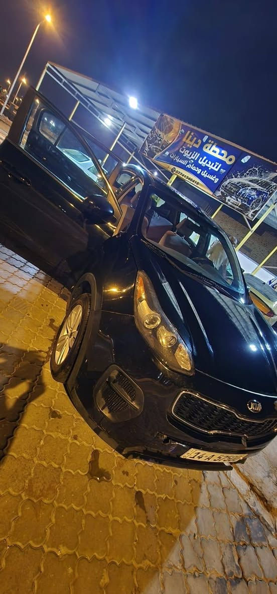 السلام عليكم
كية سبورتج موديل 2019
وارد امريكي قطعتين سياره 
في حالت الوكاله ومعروفه مواصفات الأمريكي
سنويه جديده وهزه جديده
السعر 140 وبيه مجال
رقم صاحب السيارة ***********

