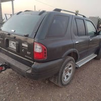 موديل 2002 • جير عادي • دفع رباعي
