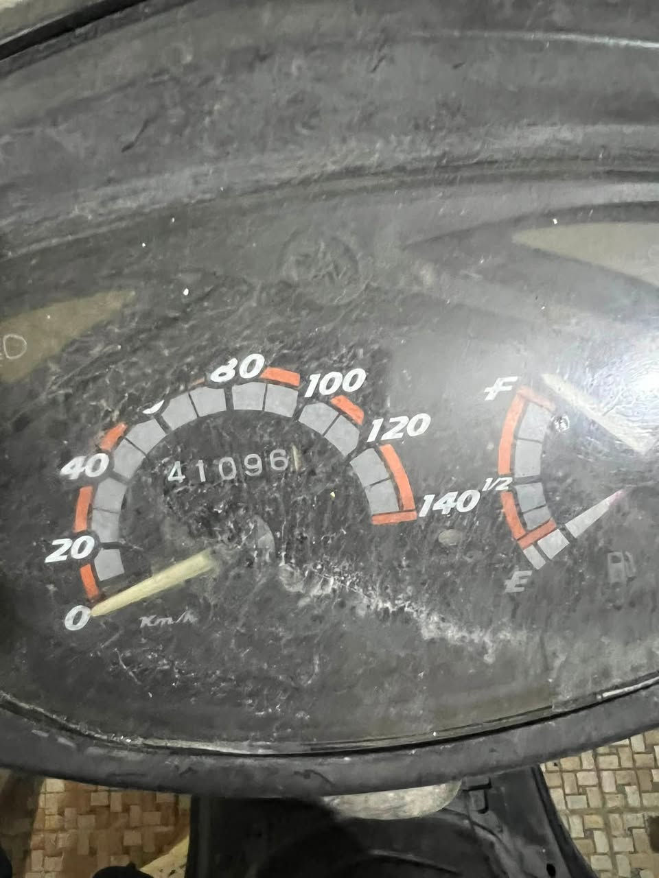للبيع ماكس ب 225وبيها مجال بصيط عنوان الاعظنيه ***********

