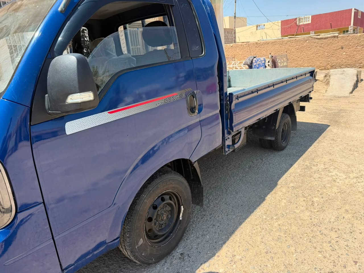 السلام عليكم كيا ٣٠٠ للبيع أدوات جاهزه من حصت كاز وكلشي سياره جاهزه ونضيفه
السعر ٧٠ بيه مجال هـ ***********
