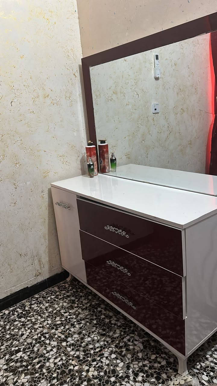 للبيع السعر ٥٥٠
المكان ابو غريب 
للتواصل ‏‪***********‬‏ واتساب فقط
