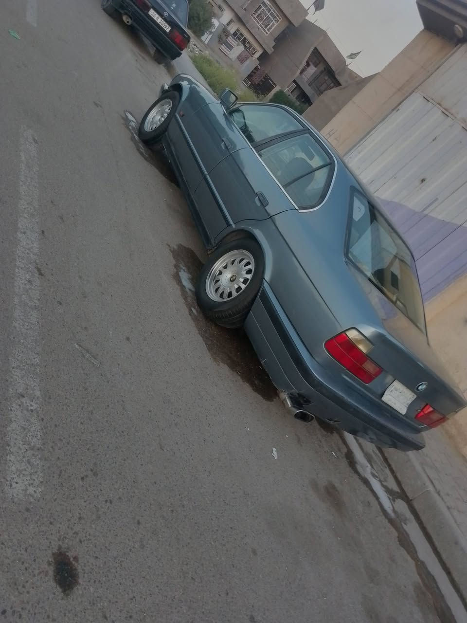 سلام عليكم ٥٢٥ كير عادي مكينة مفتوح ٢٥ اصل سيارة جاهزة حدادية خلفية أمامية جديدة ترايك وين ما عجبك رقم كركوك تريد وكالة تريد تحويل بل عجبك تخم تاير جديد منضومة زنون اصلي كهربائيات كلة شغالة بدون ضربة او تعمير صبغ جمالة فقط للبيع او مراوس سعر ٤٠ او بية مجال مكاني بغداد هاذة رقمي بي واتساب ***********

