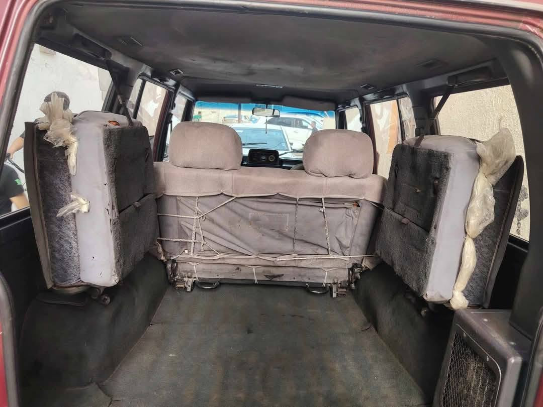 سلام عليكم ورحمه الله وبركاته
كالوبر موديل ٩٦ رقم أربيل سنويه نفذت هاي سنه 

اقره المنشور عدل وخابرني 

كفاله لا صبغ ولا ضربه ولا خياس 

ملاحضه المكينه بيهه كازكيت ابيعك بدون محرك 

المكان بابل الحمزه الغربي 

السعر ٤٥ بيهه مجال 

***********
