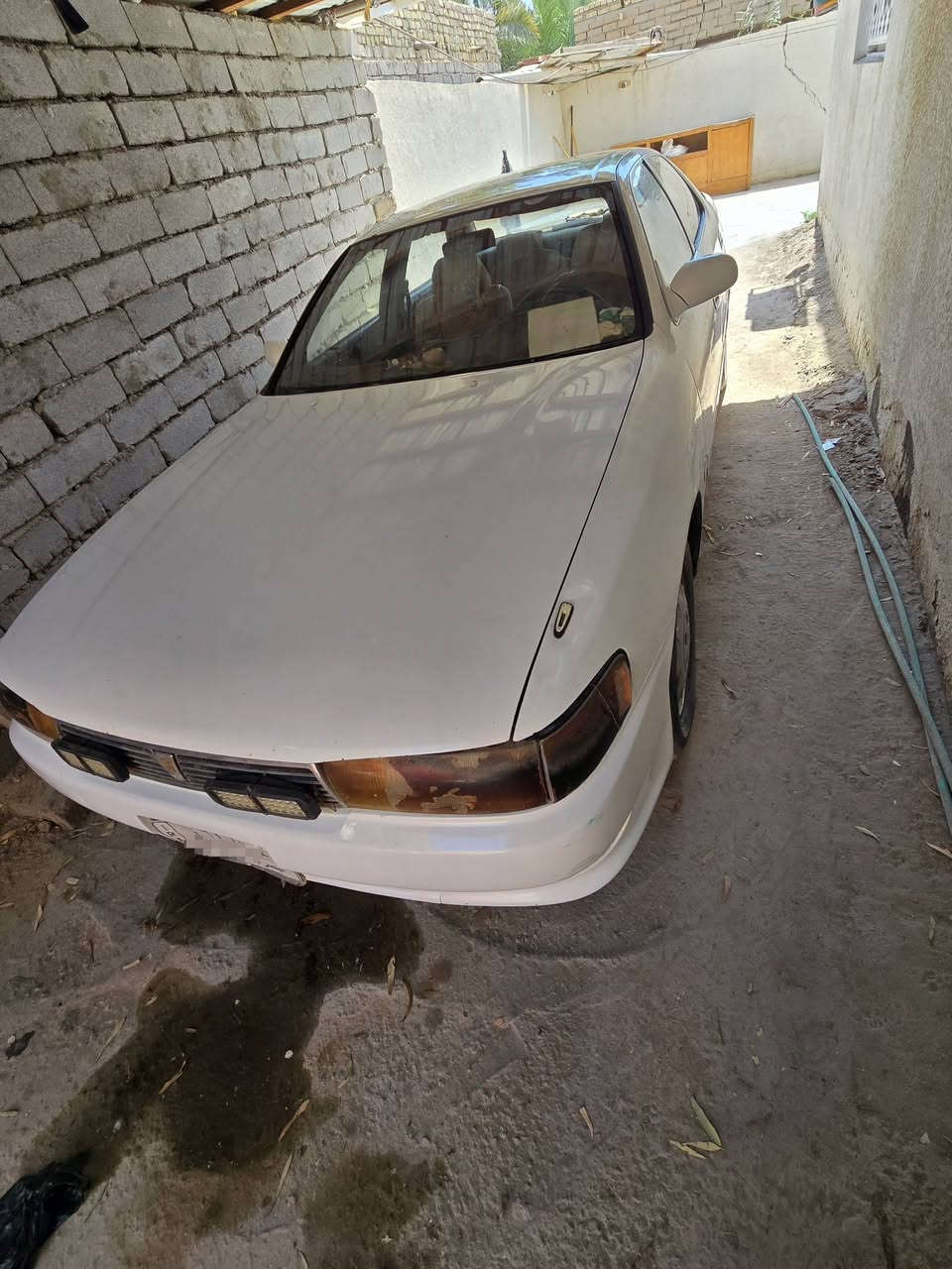 السلام عليكم
كرسته للبيع 
مديل 2000
مكينه وحداديه وكير جاهزات 
طخم تاير جديد 
سنويه منتهيه 
مكفوله من النقل والكص والعيب الشرعي والضربه 
سياره جاهزه 
سعر ٧٠ 
الناصريه قضاء الجبايش 
رقم الهاتف ***********
