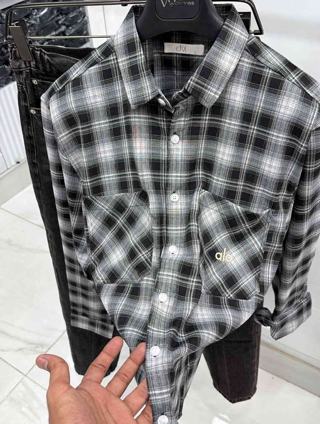 ⁨	⁨	⁨	⁨	طه العايد 
جودة أنت تستحقها 🤎
القياسات (  3xl m L xl xxl )
علق بــ تم يوصلك السعر 
القالب روكلر فت ❤️👋🏼⁩⁩⁩⁩
