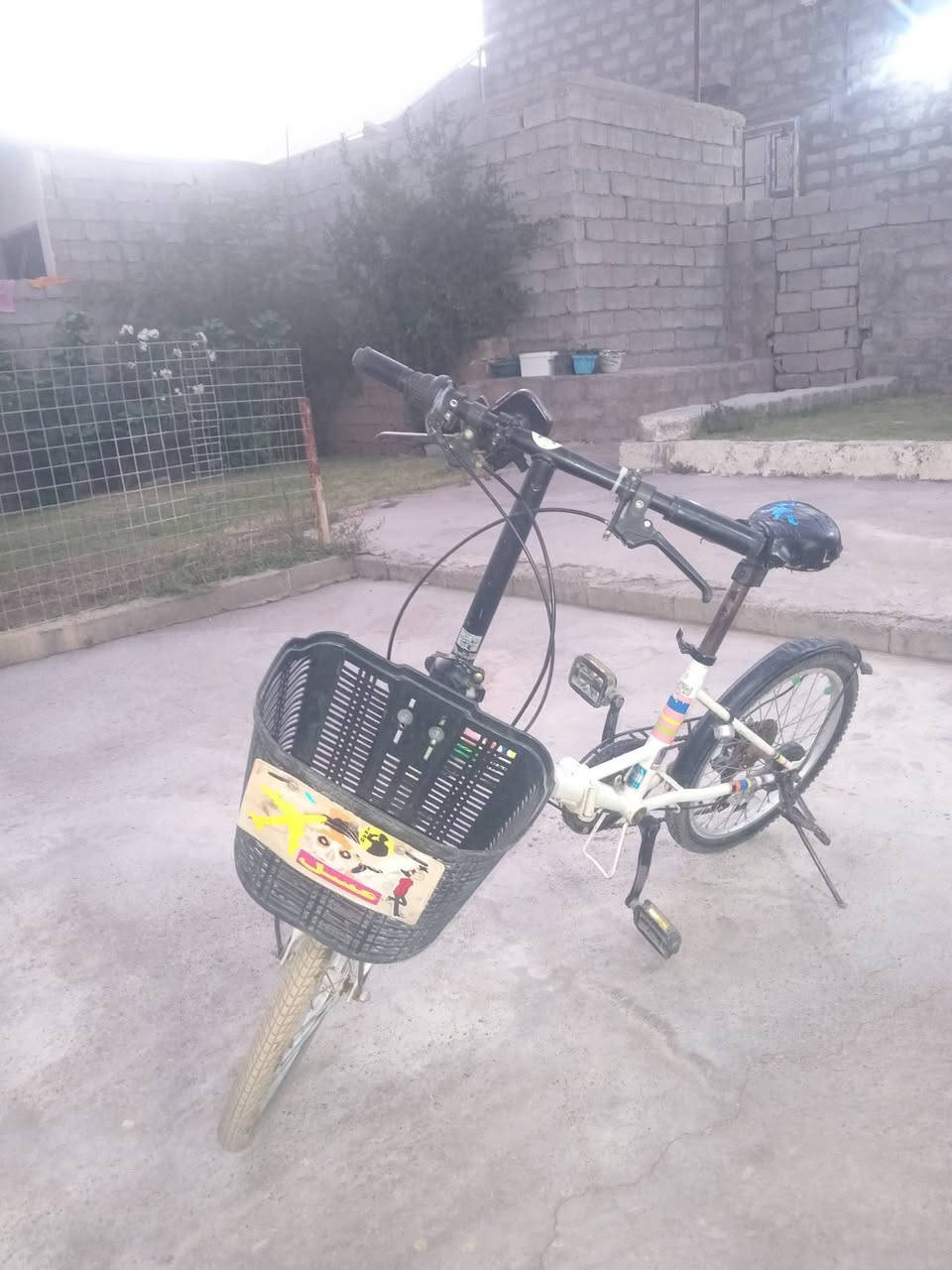 للبيع بايسكل الماني اصلي حجم 20 اتصل على الرقم ***********
