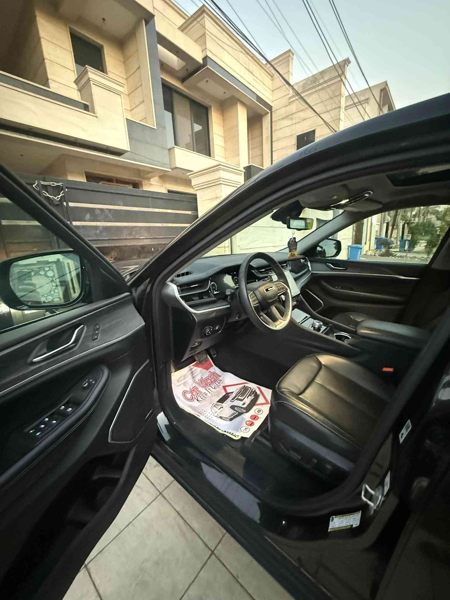 السلام وعليكم
للبيع2024 Jeep Grand Cherokee L Limited
جيب ليمتد بلاص يعني فول ١ على ١
رقم بغداد الجديد
بأسمي كتاب شهداء
لون اسود كذاب  
ماشية 28000 

المواصفات:-
بصمة تشغيل 
بصمة ابواب وصندوق
ثلاث شاشات بالدشبول 
تشغيل عن بعد 
بانراما 
كشنات Vib منفصل 
كشنات تدفئة تبريد 
تبريد منفصل ثلاث قطع
شاشة جبيرة
كير ماوس 
درايف مود 
انظمة قيادة
وتحكم بالقيادة
صندوق كهرباء
كشنات جلد لون بيجي 
كشنات كهرباء
كشن خزن ميموري
سستم صوت ALBINE
نقط عمياء
رادار امامي
رادار جوانب
تحديد مسار 
وقوف ذاتي
حساسات امامي خلفي 
مراية وسطية كامرة
٥كامرات ٣٦٠
كامرة بالقمارة
 الركاب خلف
هند بريك دكمة
تحكم استيرن
هيتر استيرن
شفتات استيرن
 منافذ تايب سي
لايتات زينون 
لدات امامي
بكلايت لد 
سبير منازل
جام اوتو
ويل كب كروم 

السيارة بيهة صبغ بنيد وجاملغ 
السيارة جاهزة بدون اي نقص   
اي استفسارت تعال خاص او اتصل
***********
عنوان بغداد

نص مكتوب في الصور:
- 8:16 PM
- 8:18 PM