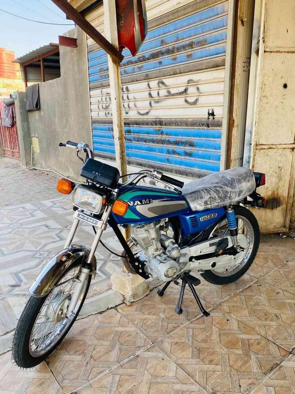 سلام عليكم دراجه للبيع اوراق اصولي معمره كله جديد السعر 850 وبيه مجال وهاذه رقمي ***********
