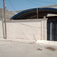 بيت بلحميديه قريب على شارع العام ركن مساحه ٢٠٠متر كامل خدمات صب رفت طا...
